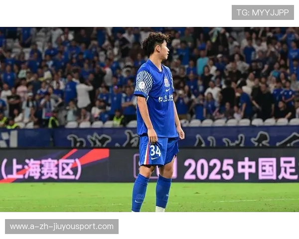 上海申花拉唐边路精准传球助攻,展现战术与技术的完美结合