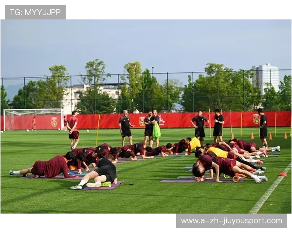 国足球员训练细节首次公开，国足 训练