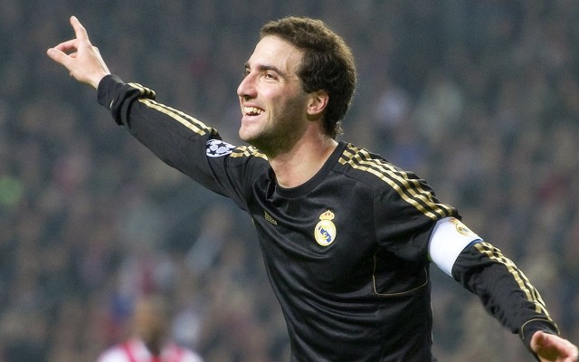 九游登录入口-五大联赛是否调整锋线配置以适配密集防线站位，五大联赛前锋