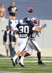 九游官网首页-拜仁传控优势明显，牢牢控制比赛，拜仁的传奇